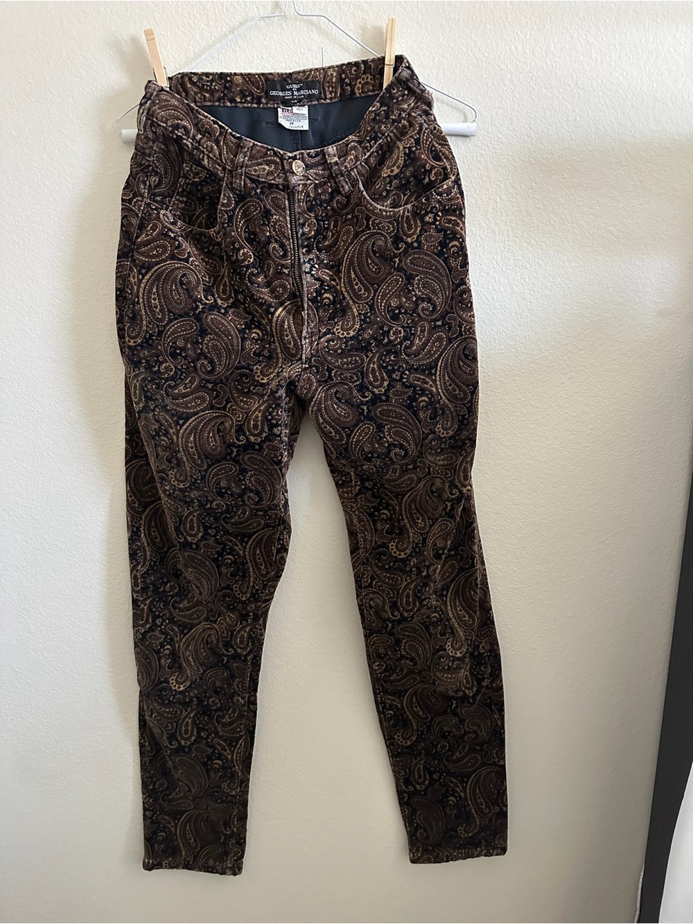 Pre-loved Vintage Guess by Georges Marciano Brown Paisley Velvet Texture Pants - Picture 2 of 5